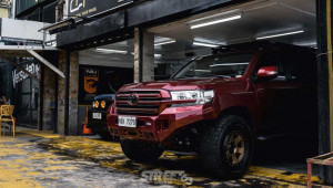 Toyota Land Cruiser của Atoy Customs tự tin bất chấp mọi địa hình