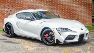 Lăn bánh chỉ 37 km, Toyota Supra GR Launch Edition 2020 đầu tiên xuất hiện trên sàn xe cũ