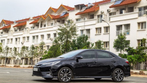 Toyota Việt Nam tung ưu đãi lớn dành cho khách hàng mua xe Corolla Altis, Fortuner và Innova