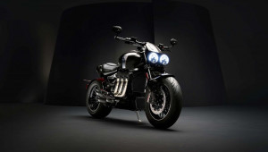 Siêu phẩm Cruiser - Triumph Rocket III 2019 chuẩn bị cập bến Việt Nam, giá dự kiến hơn 1,6 tỷ VNĐ