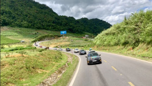 Khám phá Tây Bắc xanh trên những 