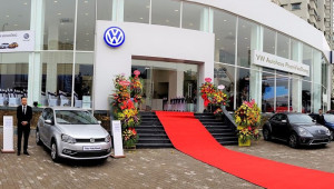 Volkswagen Phạm Văn Đồng tri ân khách hàng nhân kỉ niệm 1 năm thành lập