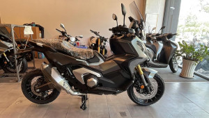 Honda X-ADV 750 2023 về Việt Nam: Xe tay ga phân khối lớn với nhiều trang bị hiện đại như ô tô