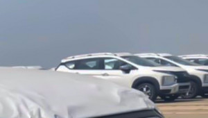 Lộ ảnh tại cảng, Mitsubishi Xpander Cross có thể chuẩn bị ra mắt thị trường Việt