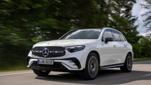 Mercedes-Benz GLC 350e chuẩn bị ra mắt Việt Nam: SUV PHEV giá dự kiến trên 3 tỷ đồng