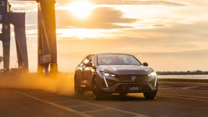 Peugeot 408 Legend Edition ra mắt: Giá từ 1,039 - 1,289 tỷ VNĐ