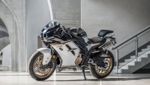 Cận cảnh xe phân khối lớn CFMOTO 500SR VOOM: Thiết kế cổ điển nhưng mạnh 76 mã lực