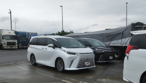 Chiêm ngưỡng Lexus LM 2023 thực tế: Dự kiến sẽ được nhập khẩu nguyên chiếc về Việt Nam