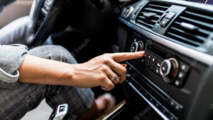 Dù lỗi thời, tốn kém hàng tỷ USD nhưng đài AM trên ô tô vẫn được đề xuất phải giữ lại