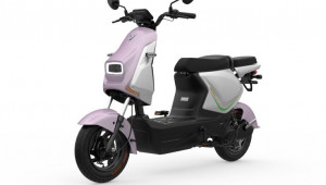VinFast ra mắt xe máy điện học sinh Amio S2: Giá 12 triệu đồng, đi được 65 km/sạc