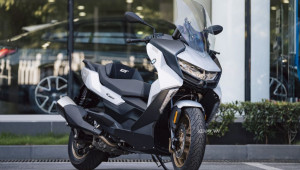 Ảnh thực tế BMW C 400 GT tại Việt Nam: Mẫu maxi-scooter “đắt xắt ra miếng” dành cho người mê xe sang