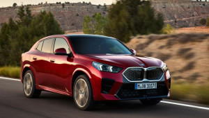 BMW ra mắt SUV thuần điện cỡ nhỏ iX2 2024: Thiết kế thể thao, phạm vi hoạt động lên đến 449 km