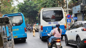 Từ 1-3: Thí điểm cấm toàn bộ ô tô từ 16 chỗ đi vào khu vực hồ Hoàn Kiếm, phố cổ