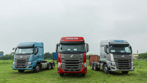 Xe đầu kéo Chenglong H7 LuxK 445 HP: “Vua tải nặng” dưới 40 tấn