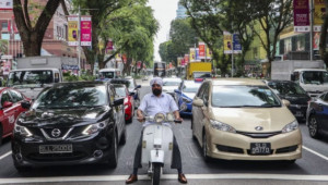 Người dân Singapore phải chi hơn 2 tỷ VNĐ để có quyền mua xe
