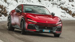 Toyota chính thức công bố giá bán của Crown Sport 2024, giá quy đổi gần 1 tỷ VNĐ