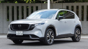 Mazda CX-5 thế hệ mới bán chạy vượt kỳ vọng, hơn 10.000 khách xuống tiền chỉ sau một tháng