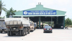 Xử lý nghiêm việc lợi dụng ùn tắc trong đăng kiểm để trục lợi