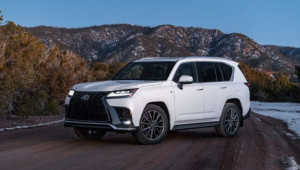 [ĐÁNH GIÁ XE] Lexus LX 2026: Trải nghiệm êm ái vượt trội nhưng đánh đổi cảm giác lái và không gian