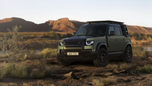 Land Rover Defender 110 Trophy Edition trình làng: Tri ân di sản off-road