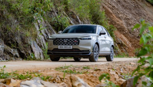 Những mẫu xe hybrid được điều chỉnh giá niêm yết tại Việt Nam, cao nhất lên đến 700 triệu đồng