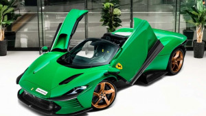 Cận cảnh Ferrari Daytona SP3 màu BP Green độc nhất thế giới đang được chào bán