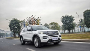 Ford Việt Nam tặng hàng loạt 