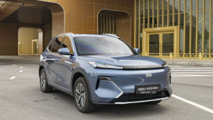 [ĐÁNH GIÁ XE] Geely EX5 EM-i: Hướng đi “lai điện” cho người dùng thực dụng