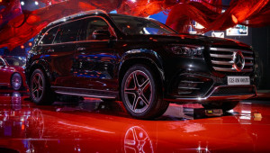 Mercedes-Benz giới thiệu loạt xe cao cấp tại triển lãm LiveRARE