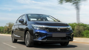 Đại lý bắt đầu nhận cọc Honda City 2023, phiên bản cũ đang được ưu đãi lên đến 90 triệu