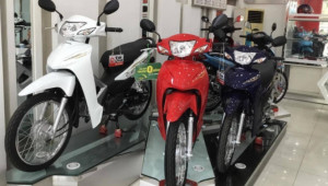 Honda tặng ưu đãi khủng, chưa từng có cho khách hàng mua xe máy từ nay đến hết tháng 9