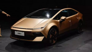 Hyundai Ioniq V chốt ngày mở bán tại Châu Á: Xe điện có thiết kế như Lamborghini, khoang lái siêu xịn sò với màn hình kép 27 inch