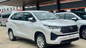 Toyota Innova Cross bản giá rẻ về Việt Nam, giá đồn đoán 755 triệu đồng