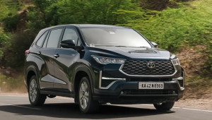 Toyota Innova cung không đủ cầu tại Ấn Độ, khách hàng phải đợi 14 tháng mới được nhận xe