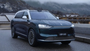 Cứu hộ ô tô gặp sự cố nhờ hệ thống liên lạc vệ tinh