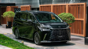 Lexus LM 2024 chính thức ra mắt Việt Nam: Giá khởi điểm từ 7,29 tỷ đồng