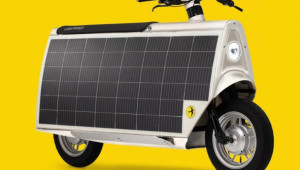 Lightfoot - Scooter điện có thể tự sạc bằng năng lượng mặt trời
