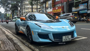 Siêu phẩm Lotus Evora GT số sàn hiếm hoi tại Việt Nam ra biển trắng