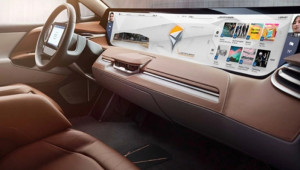 Màn hình quá sáng - “Kẻ thù thầm lặng” khi lái xe ban đêm