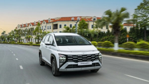 Loạt xe MPV 7 chỗ ưu đãi mạnh trong tháng 8/2025