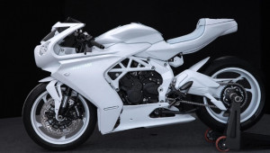Cận cảnh xe mô tô MV Agusta Superveloce Arsham chỉ  sản xuất giới hạn 6 chiếc trên thế giới