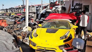 Bên trong “nghĩa địa siêu xe” Dubai