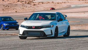 Honda dành 10 suất mua Civic Type R cuối cùng cho khách Việt