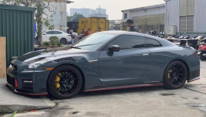 Siêu phẩm Nissan GT-R Nismo đầu tiên “cập bến” Việt Nam: Chỉ bán giới hạn 300 chiếc