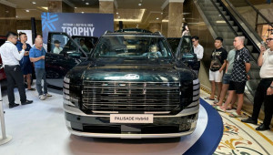 Ảnh thực tế Hyundai Palisade Hybrid 2026 tại Việt Nam: Giá dự kiến từ 1,7 tỷ đồng