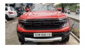 Tay chơi Vin Trần tậu Ford Ranger Raptor gần 1,3 tỷ đồng kèm biển 51M-000.13 khá độc