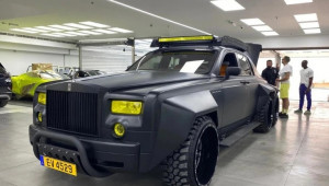 Rolls-Royce Phantom độ 6 bánh được rao bán 127 tỷ VNĐ, cao gấp 16 lần so với giá xe nguyên bản