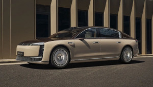 Maextro S800 lập kỷ lục doanh số: Vượt tổng BMW 7 Series, Panamera và Maybach cộng lại