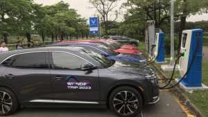 VinFast thử nghiệm trụ sạc siêu nhanh 360 kW tại Đà Nẵng