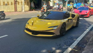 “Giáp mặt” siêu phẩm Ferrari SF90 Stradale hơn 40 tỷ đồng của đại gia Hoàng Kim Khánh